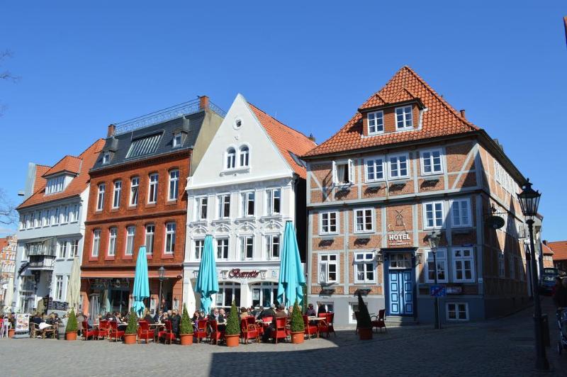 Primo Hotel Am Fischmarkt - Genel