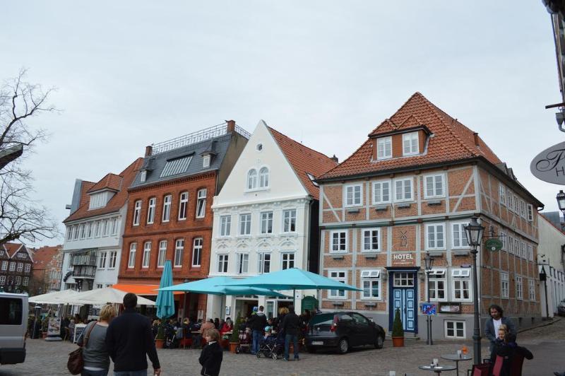 Primo Hotel Am Fischmarkt - Genel