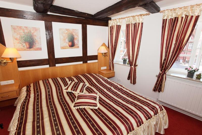 Primo Hotel Am Fischmarkt - Genel