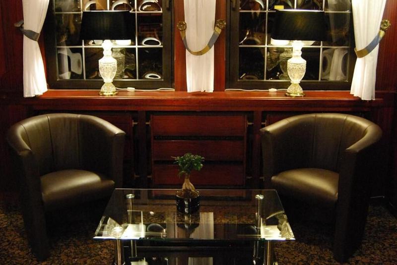 Parkhotel - Genel