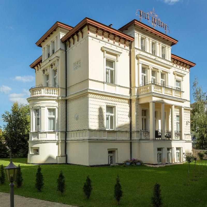 Savoy Westend Hotel 5* - Genel