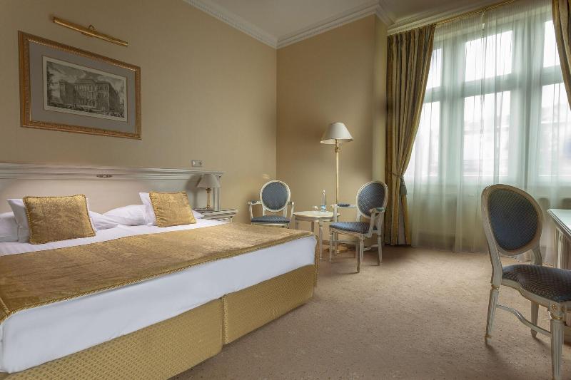 Savoy Westend Hotel 5* - Oda