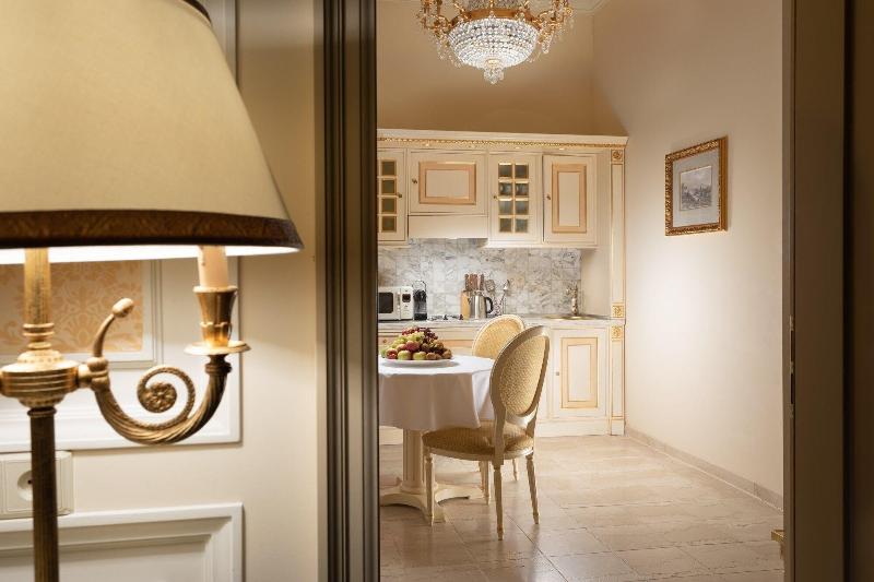 Savoy Westend Hotel 5* - Oda