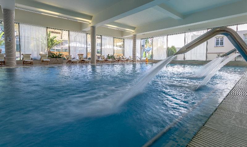Savoy Westend Hotel 5* - Havuz
