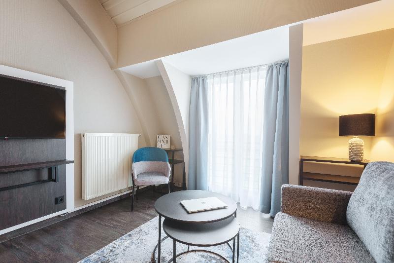 Garner Hotel Elmshorn - Oda