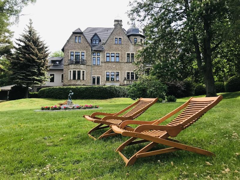 Schloss Stecklenberg - Genel