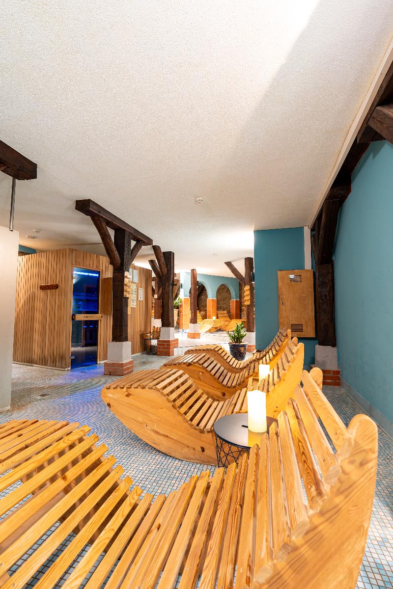 Hotel & Spa Wasserschloss Westerburg - Havuz