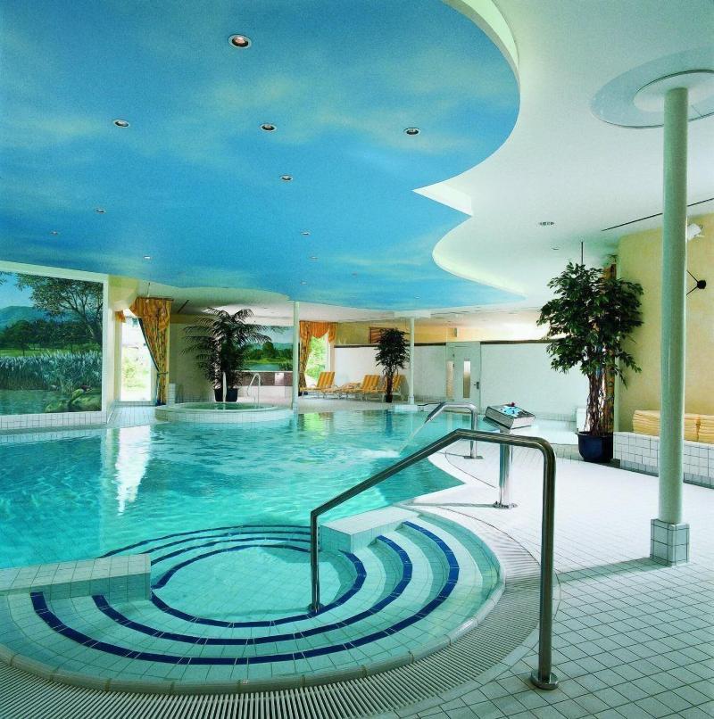 Landhaus Zu Den Rothen Forellen Hotel - Havuz