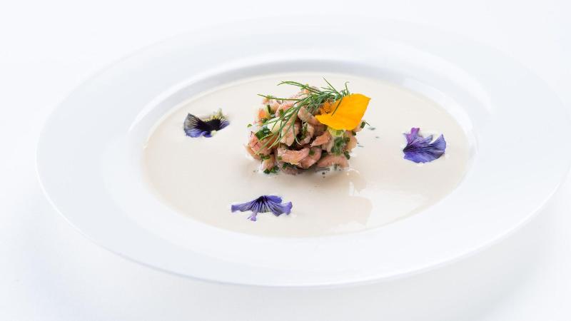 Landhaus Zu Den Rothen Forellen Hotel - Restoran