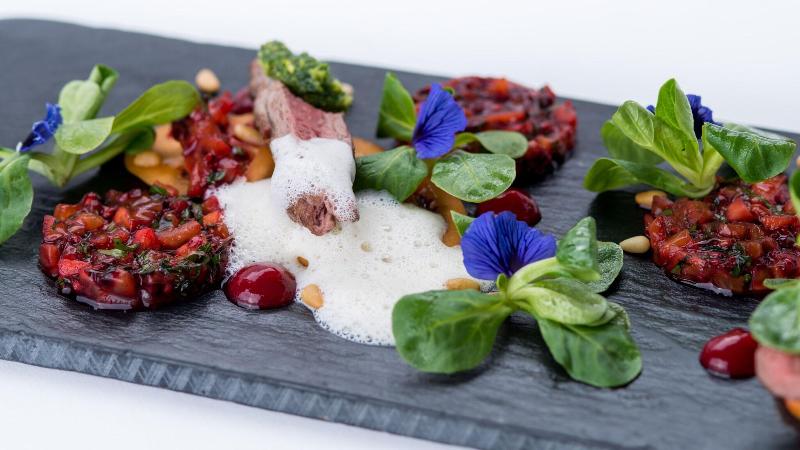 Landhaus Zu Den Rothen Forellen Hotel - Restoran