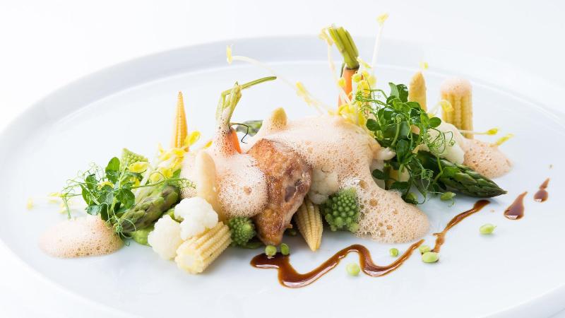 Landhaus Zu Den Rothen Forellen Hotel - Restoran