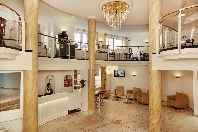 H+ Hotel Stade Herzog Widukind - Lobi
