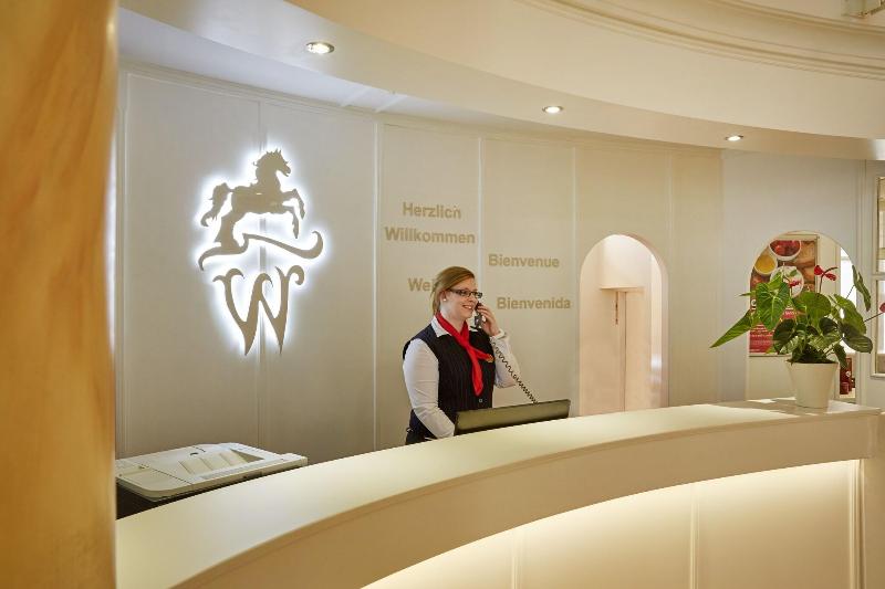 H+ Hotel Stade Herzog Widukind - Lobi