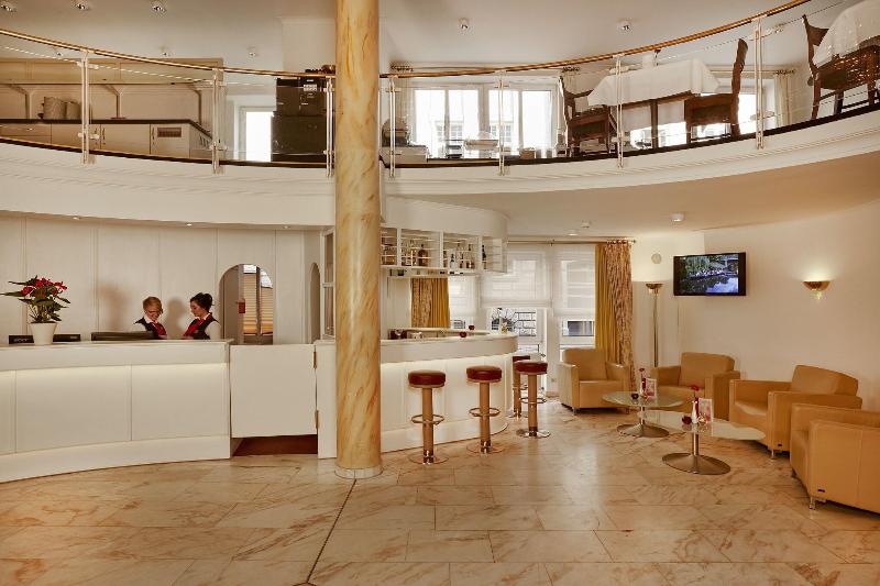 H+ Hotel Stade Herzog Widukind - Lobi