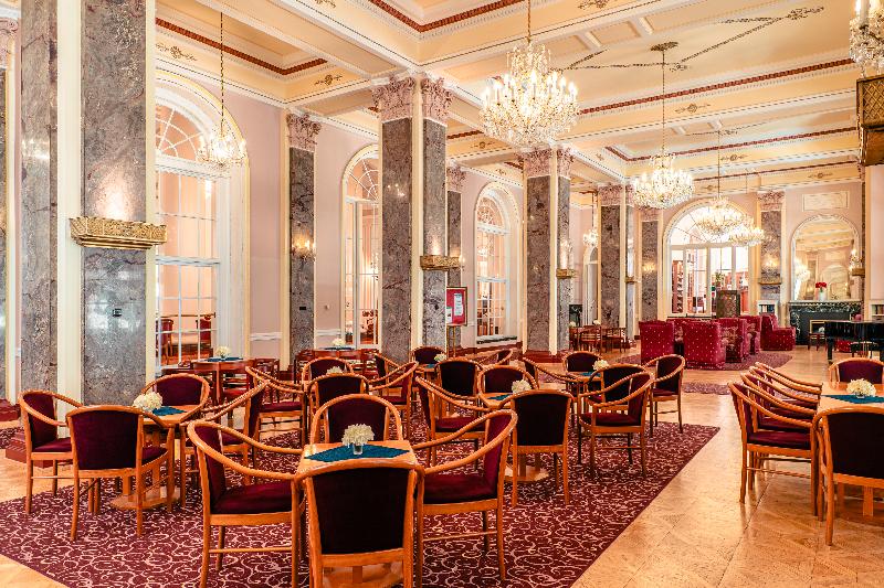 Radium Palace Spa & Wellness - Lobi