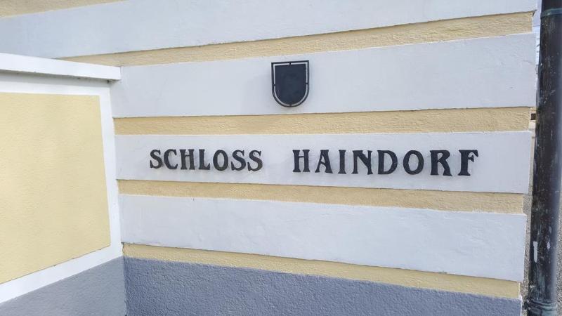 Schloss Haindorf - Genel