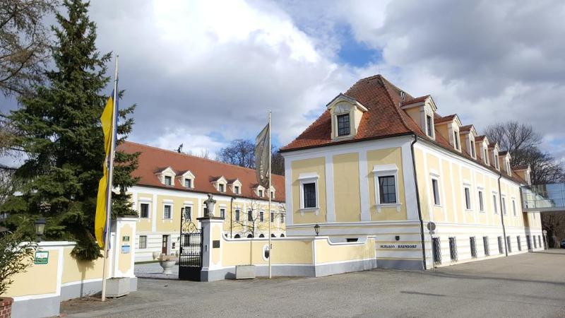 Schloss Haindorf - Genel