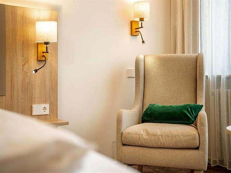 Waldhotel Eisenberg - Genel