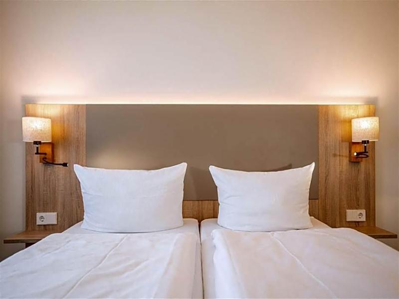 Waldhotel Eisenberg - Genel