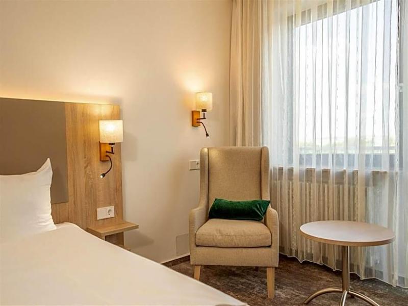 Waldhotel Eisenberg - Genel