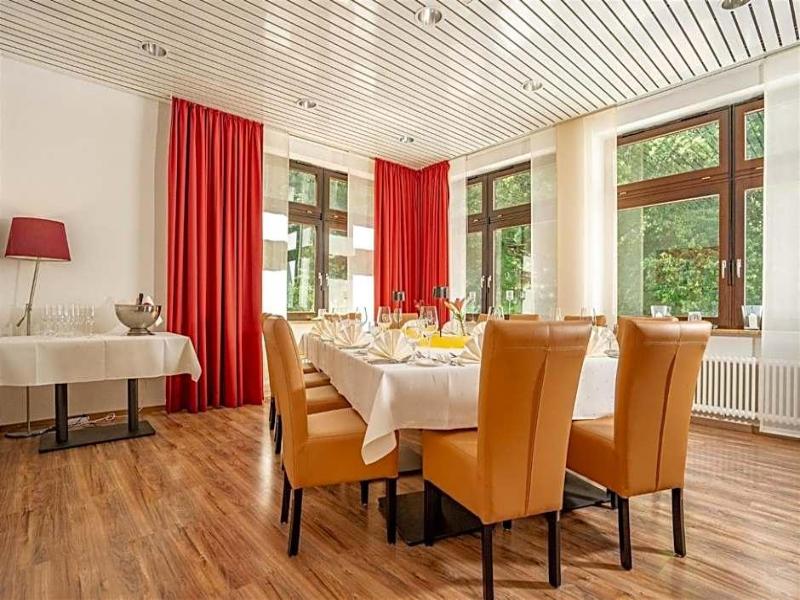Waldhotel Eisenberg - Genel