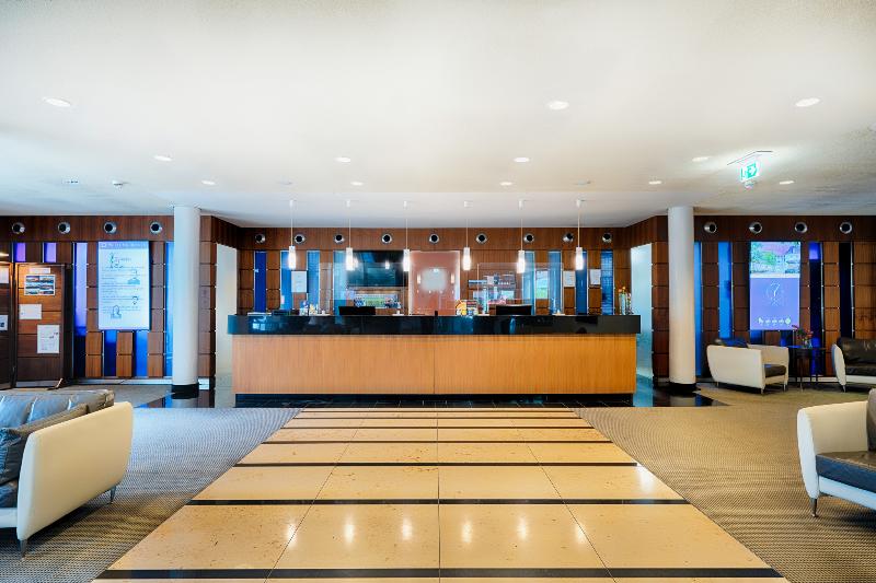 Welcome Hotel Meschede - Lobi