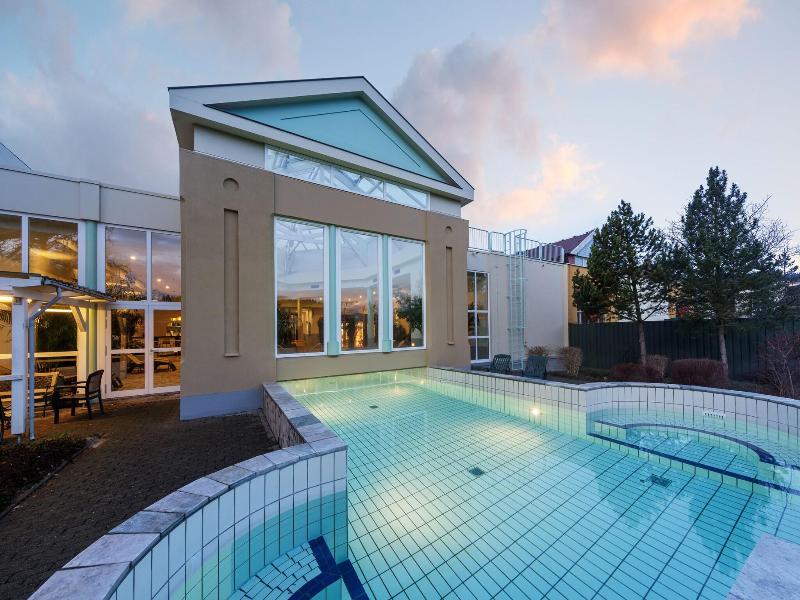 Center Parcs Park & Hotel Hochsauerland - Havuz