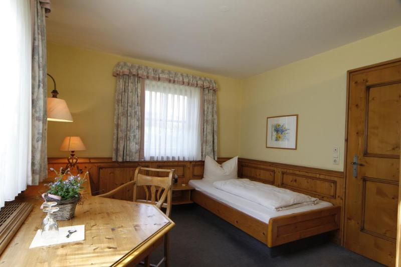 Landhotel Goldenes Kreuz in Wiggensbach - Genel