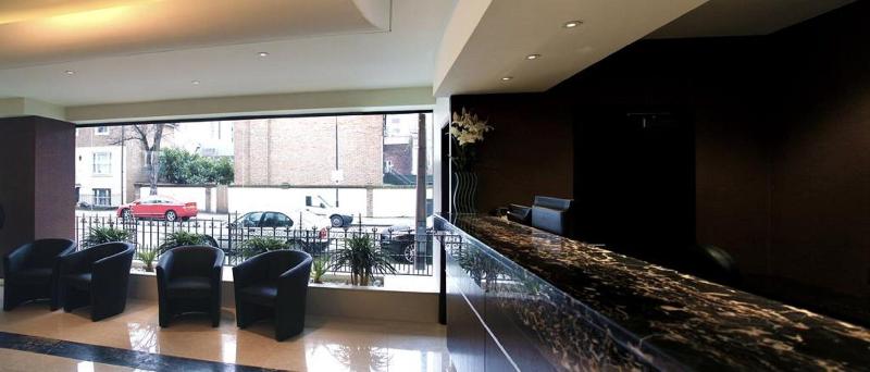 Hotel Lily - Lobi