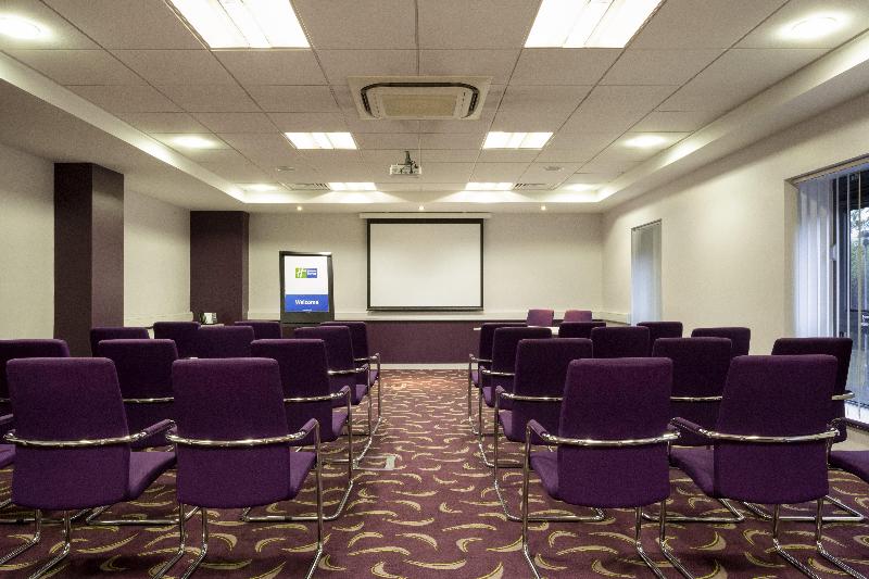 Holiday Inn Express Dunstable - Toplantı