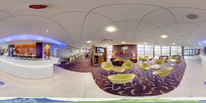 Holiday Inn Express Dunstable - Genel