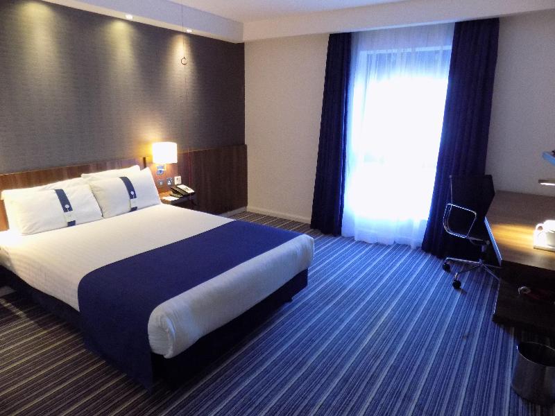 Holiday Inn Express Dunstable - Oda