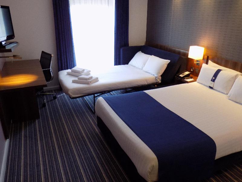 Holiday Inn Express Dunstable - Oda
