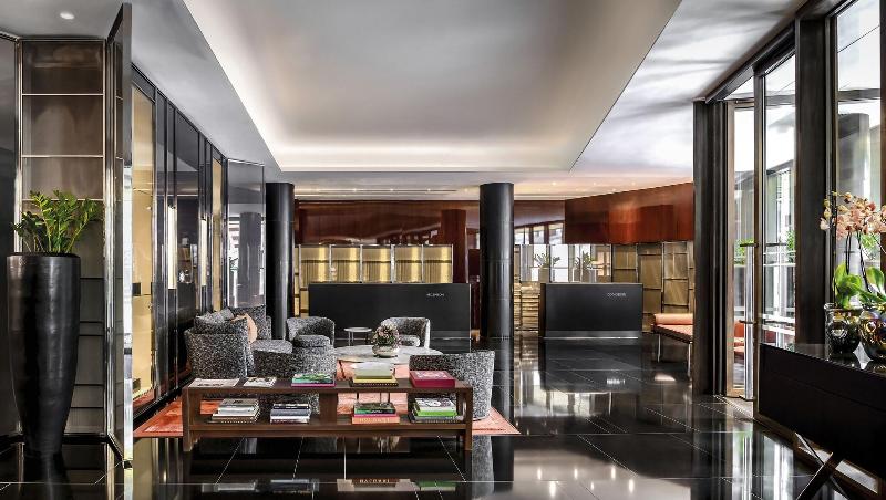 Bulgari London - Lobi