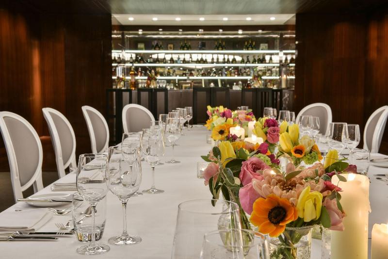 Bulgari London - Toplantı