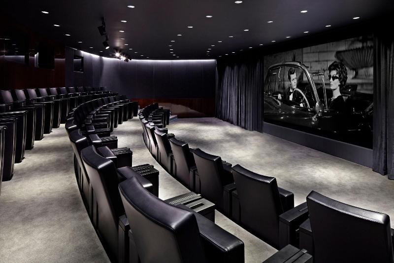Bulgari London - Toplantı
