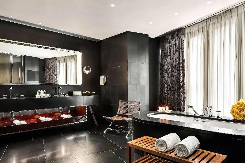 Bulgari London - Oda