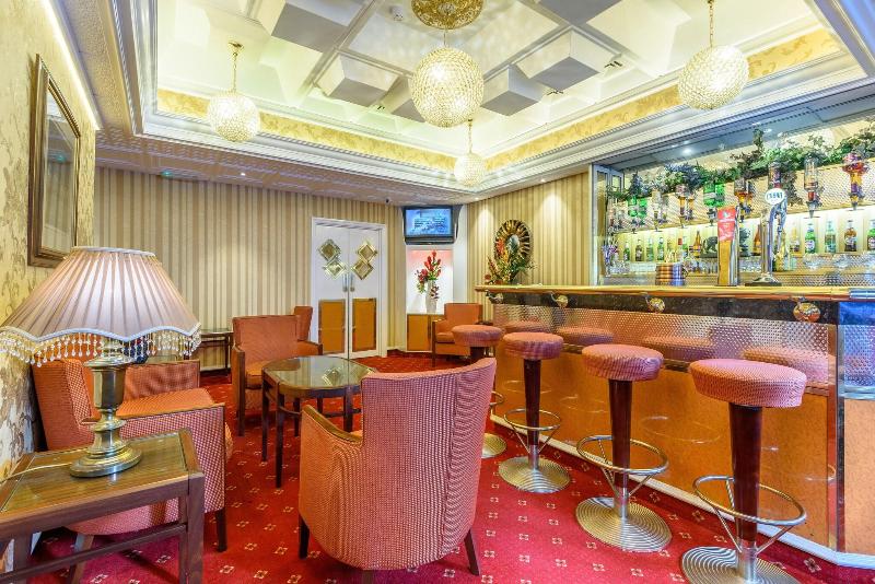 Montana - Bar