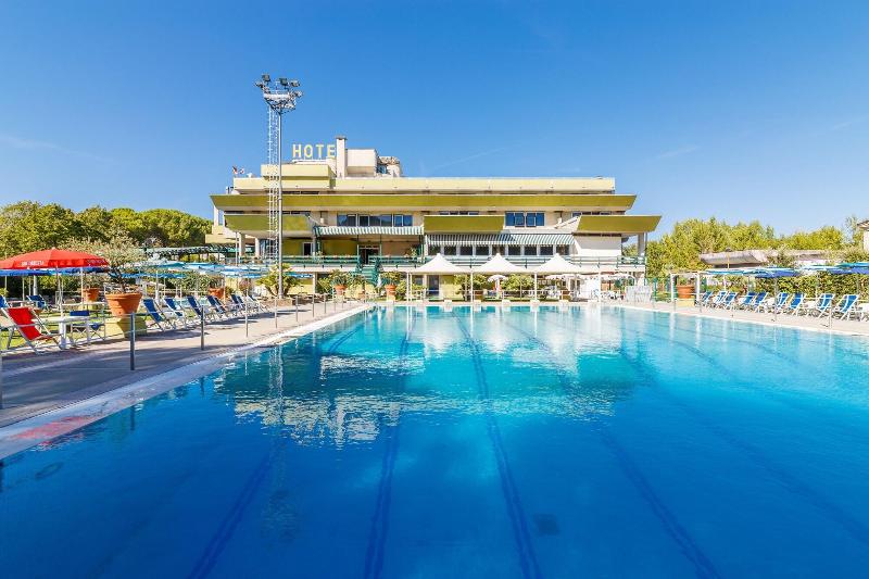 Country Club - Genel