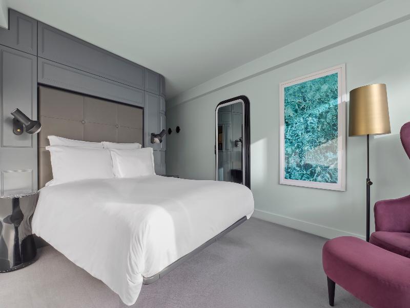 Sea Containers London - Oda