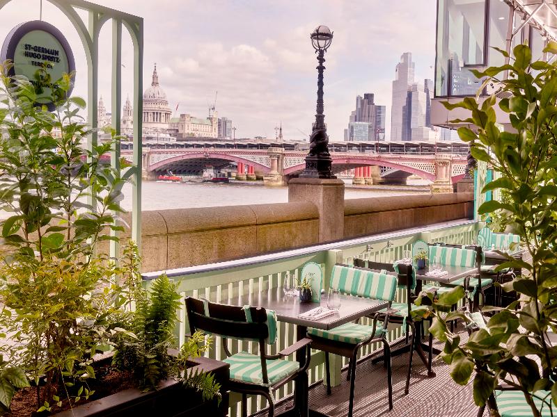 Sea Containers London - Teras