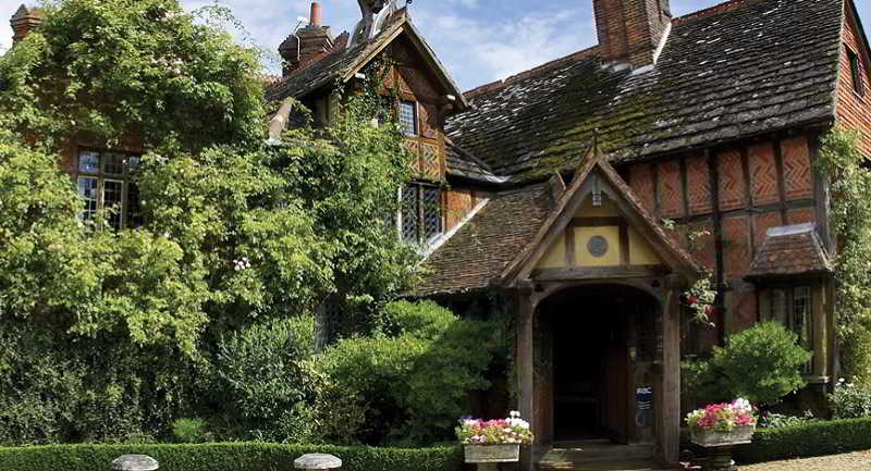 Langshott Manor - Luxury Hotel Gatwick otel fotoğrafı