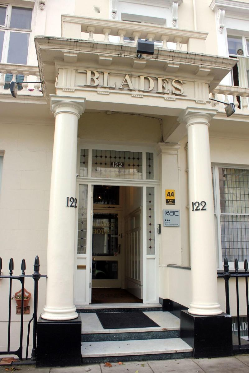 Blades - B&B - Genel