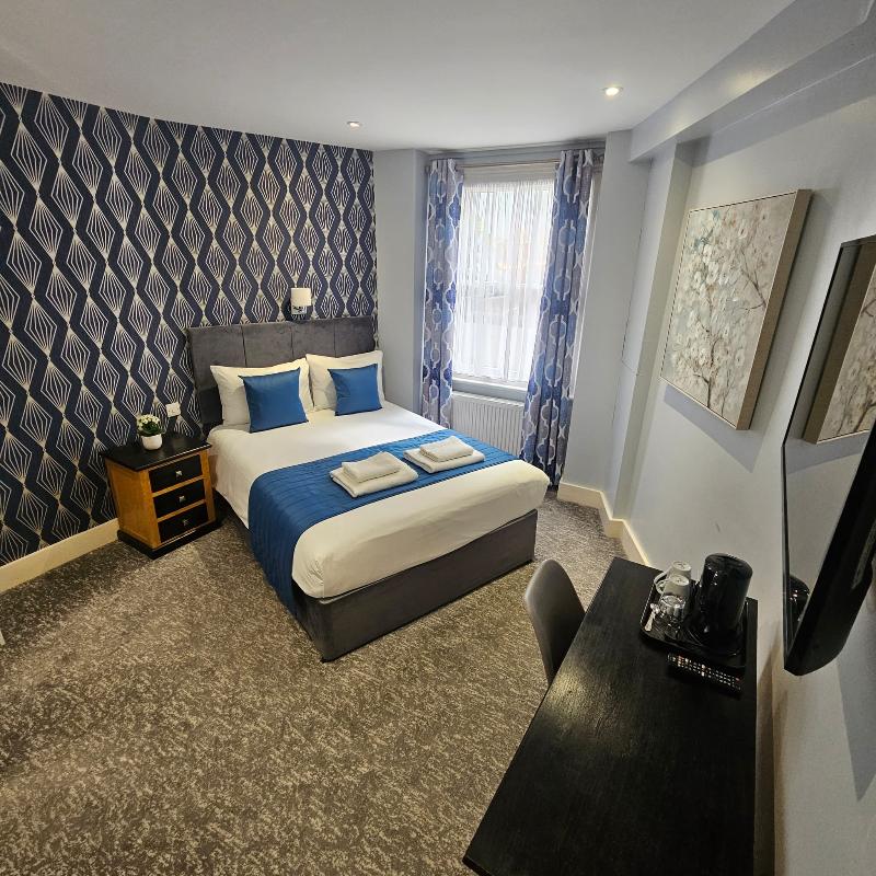 George Hotel - Oda