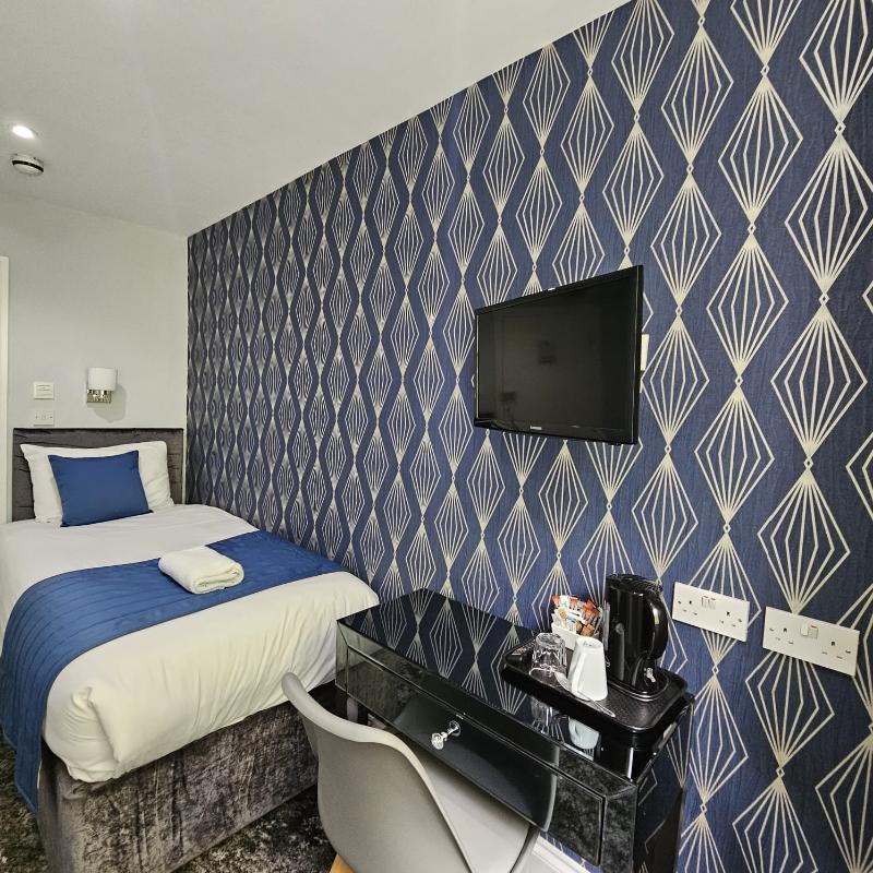 George Hotel - Oda