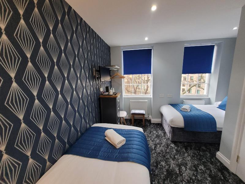George Hotel - Oda