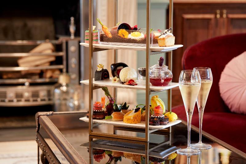 100 Queens Gate Hotel, Curio Collection by Hilton - Genel