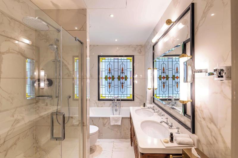 100 Queens Gate Hotel, Curio Collection by Hilton - Oda