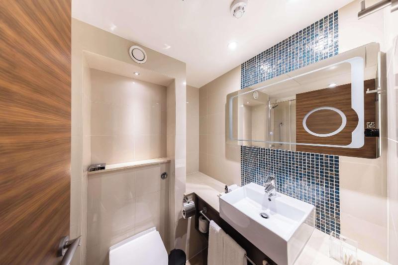 100 Queens Gate Hotel, Curio Collection by Hilton - Oda
