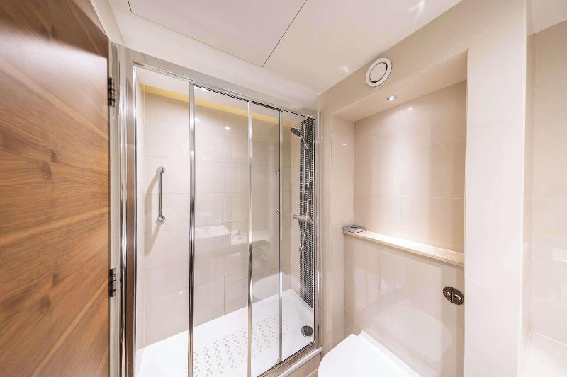 100 Queens Gate Hotel, Curio Collection by Hilton - Oda